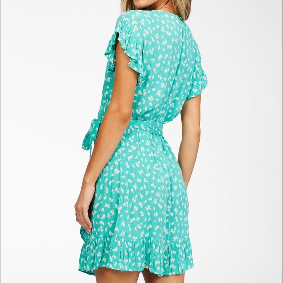 🔆BILLABONG🔆WRAP AND ROLL DRESS - Picture 12 of 15